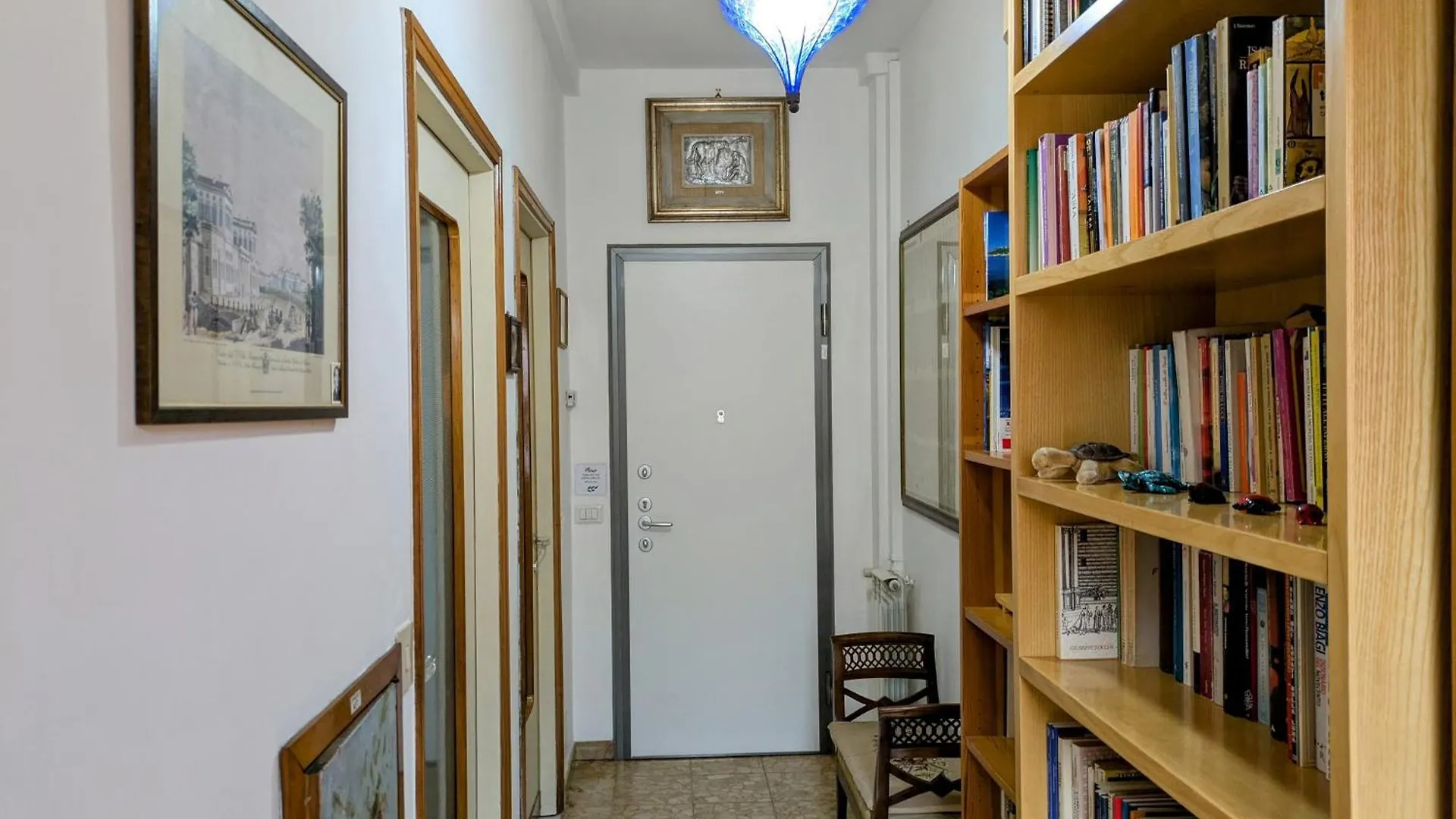 Alma Vacation Apartment In The Centre, Big Terrace Milan