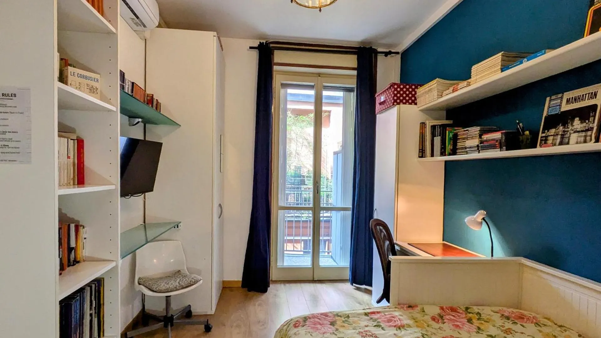 Alma Vacation Apartment In The Centre, Big Terrace Milan