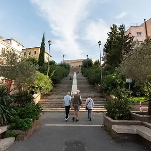  Apartment Take - Vatican Italy